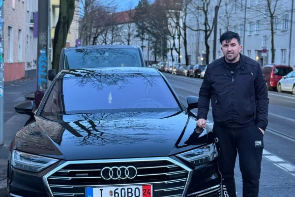Audi A8 60tfsi